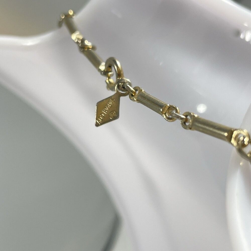 Sarah Coventry Faux Pearl Gold Tone Necklace 13” Vintage Signed - Picture 4 of 6